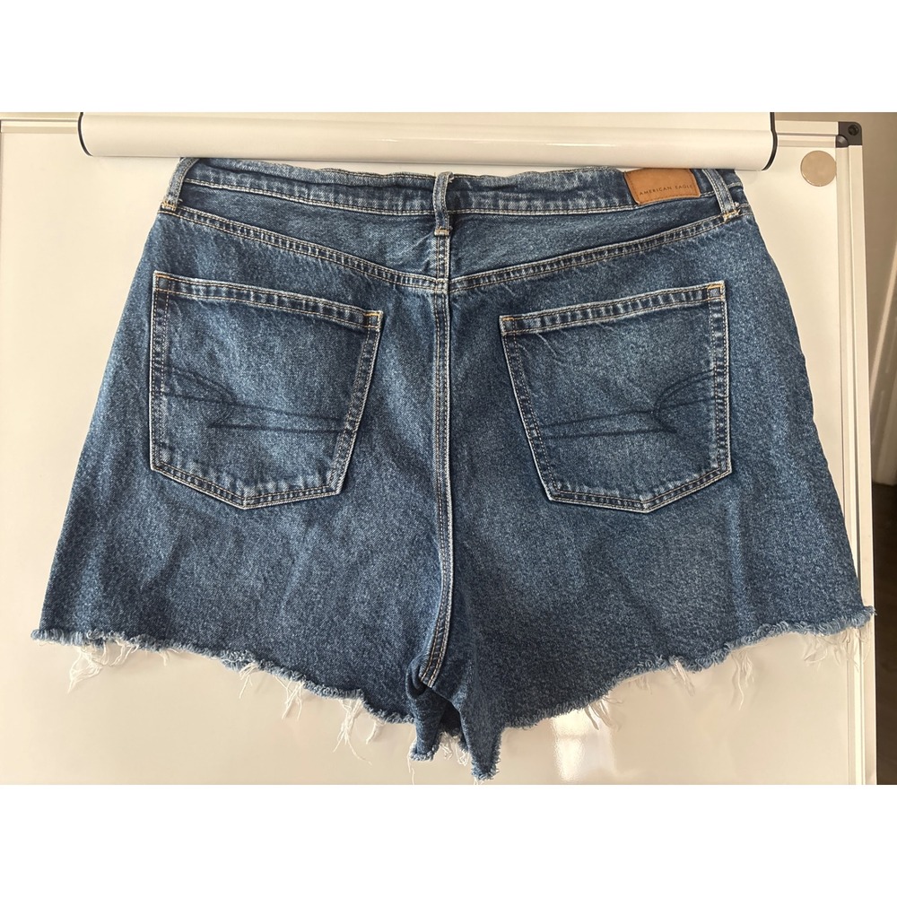 American Eagle women's denim shorts size 16 highest rise 90s boyfriend short - Picture 2 of 3